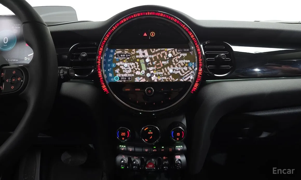 Фото 14 - Mini Cooper