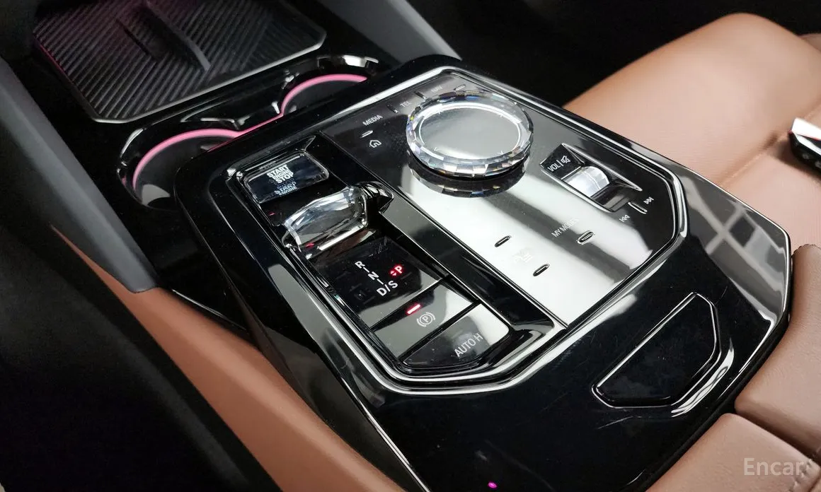 Фото 9 - BMW 5 Series