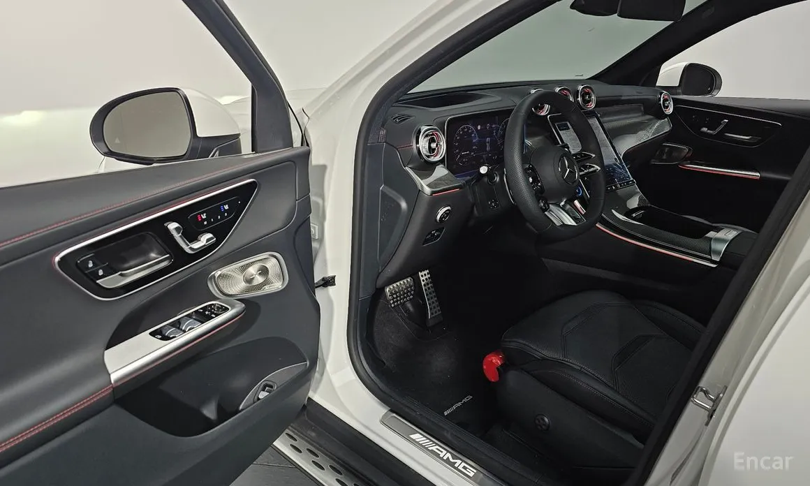 Фото 11 - Mercedes-Benz GLC-Class