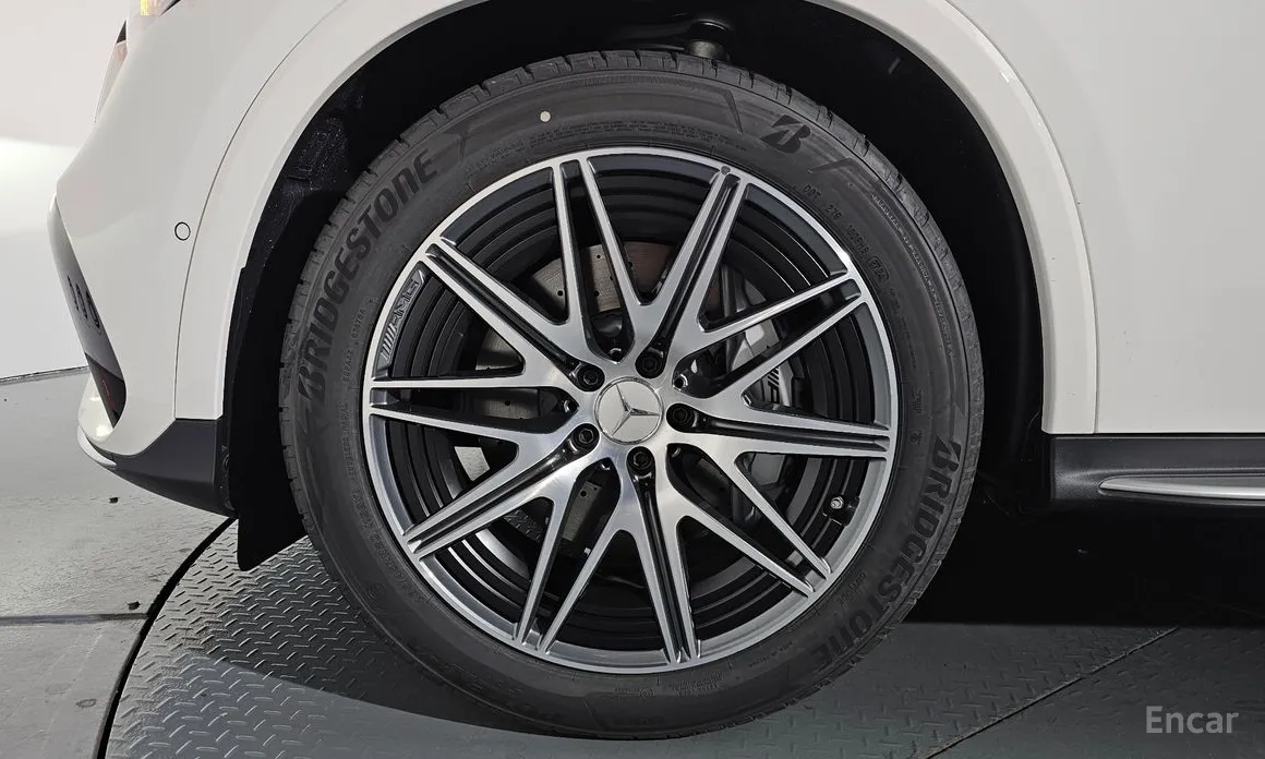 Фото 5 - Mercedes-Benz GLC-Class