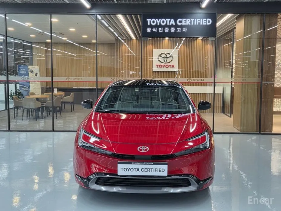 Фото 3 - Toyota Prius