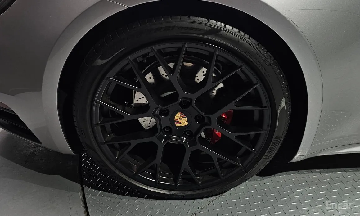 Фото 5 - Porsche 911