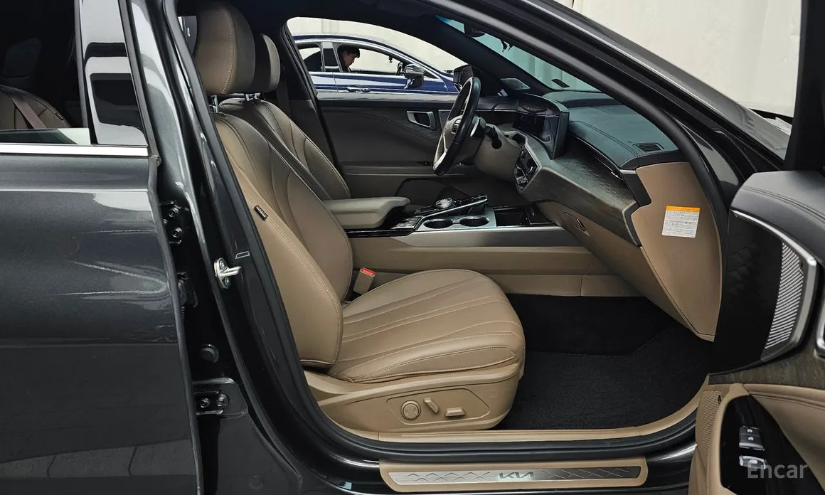 Фото 11 - Kia K8