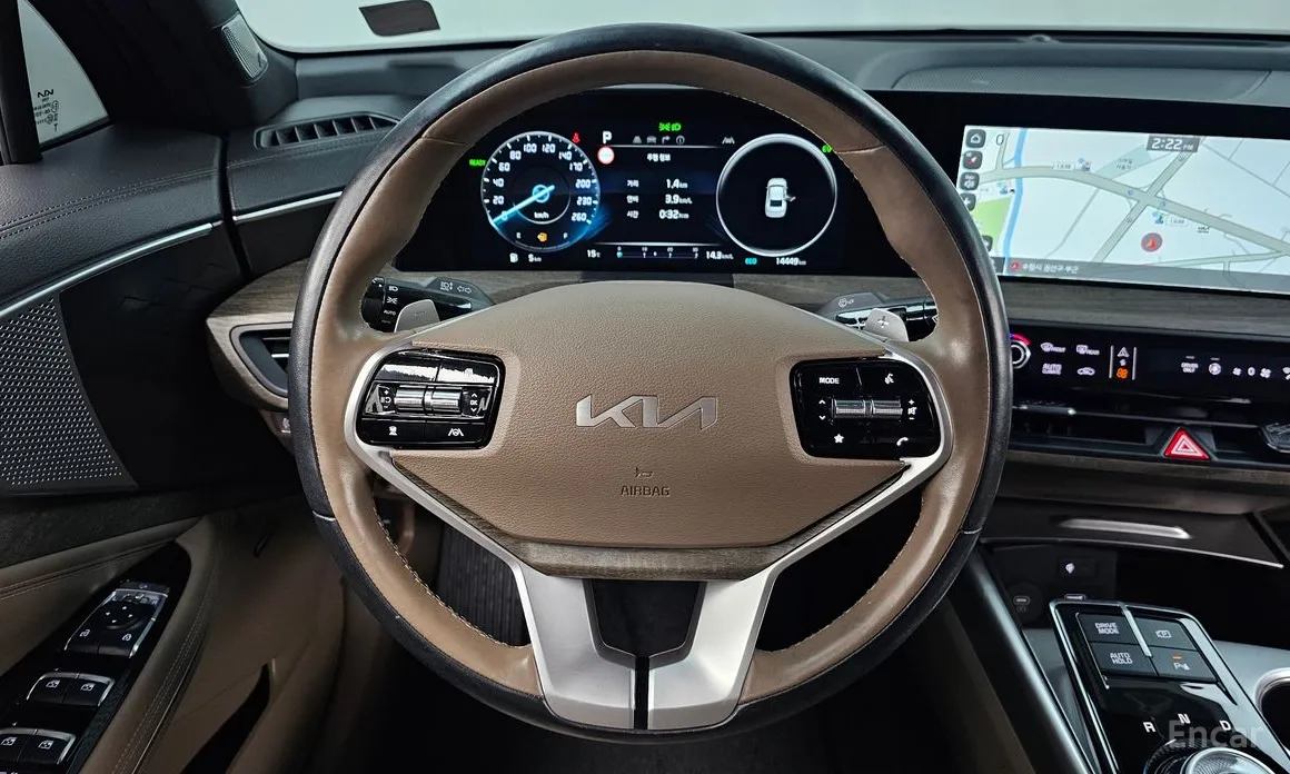 Фото 13 - Kia K8