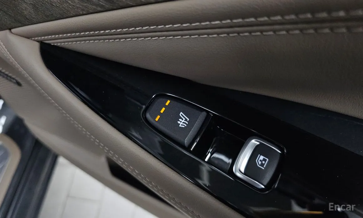 Фото 18 - Kia K8