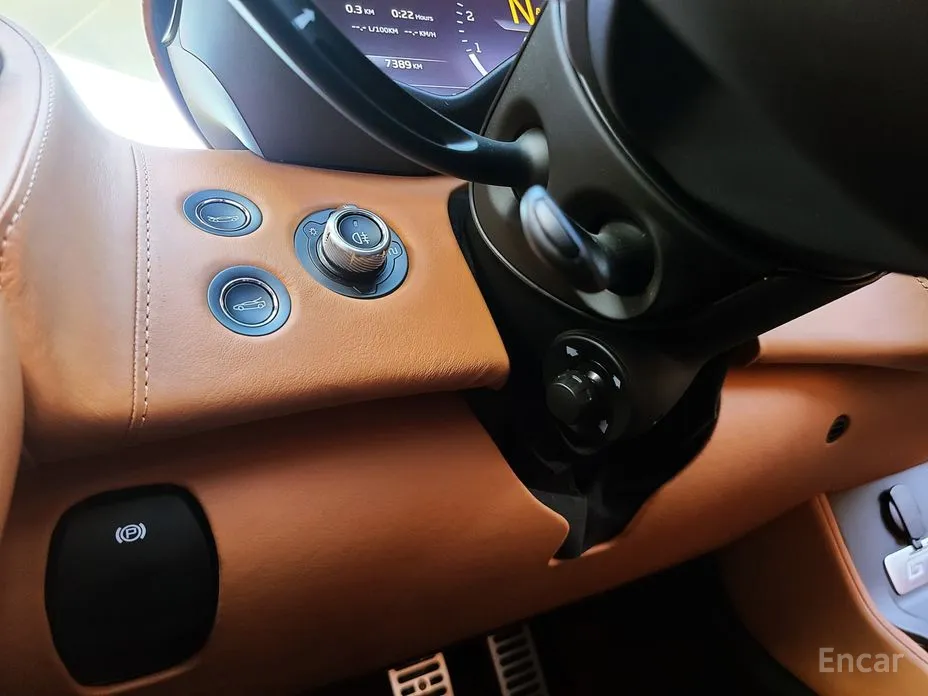 Фото 16 - McLaren GT