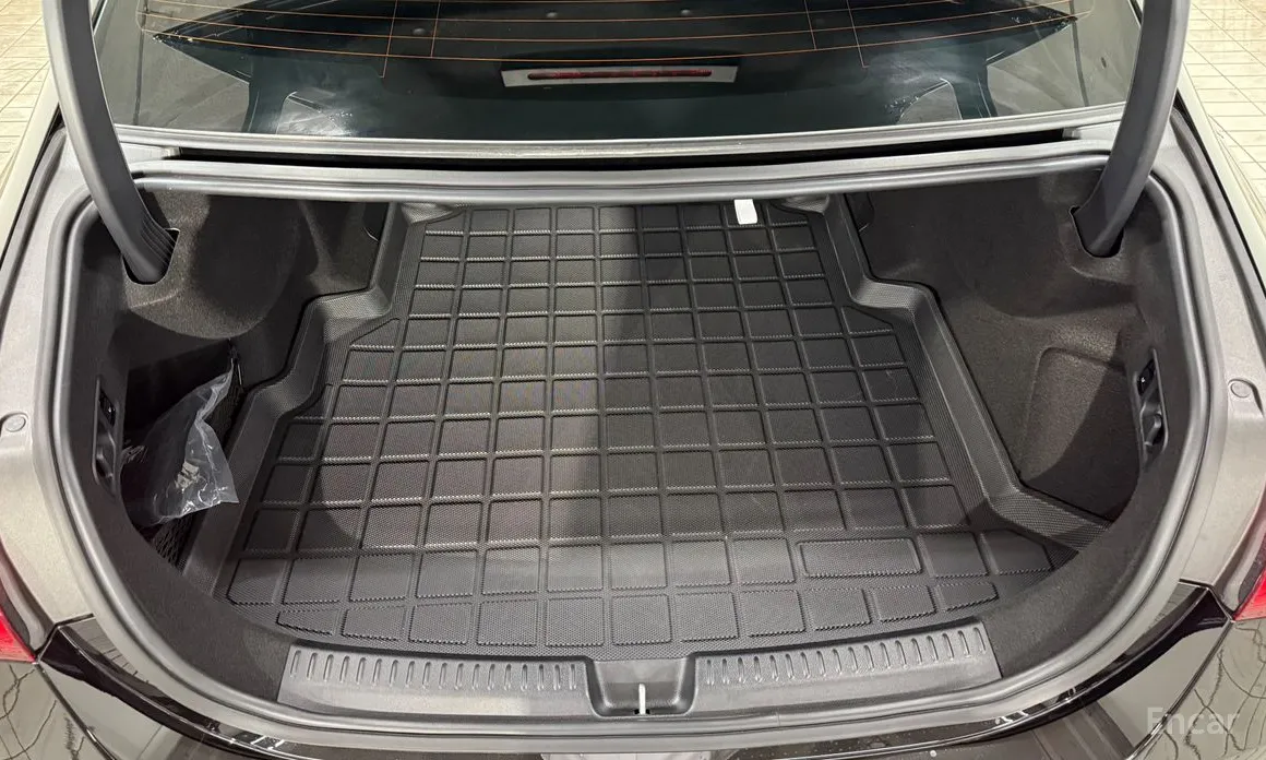 Фото 11 - Mercedes-Benz E-Class