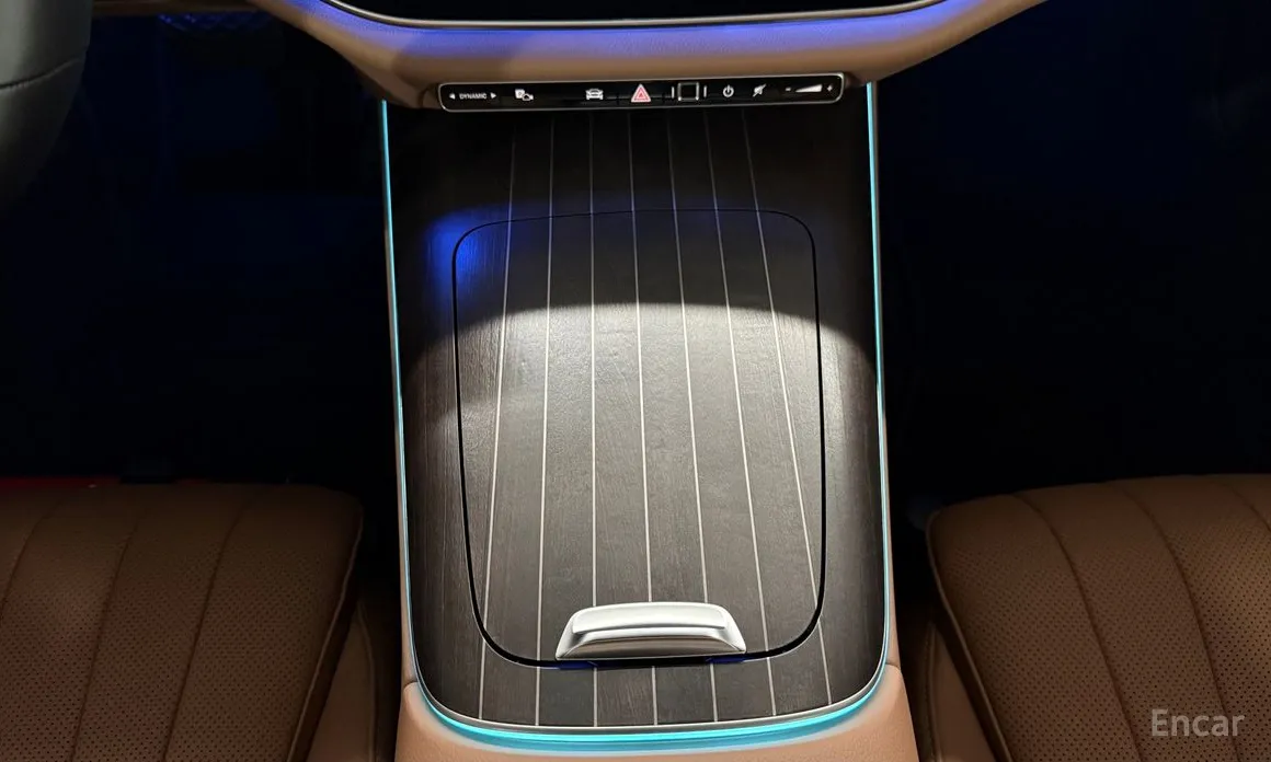 Фото 9 - Mercedes-Benz E-Class