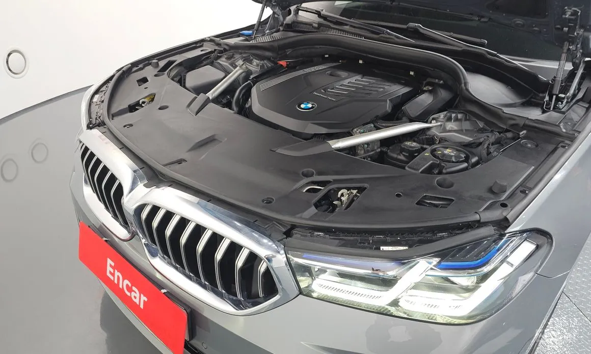 Фото 6 - BMW Gran Turismo