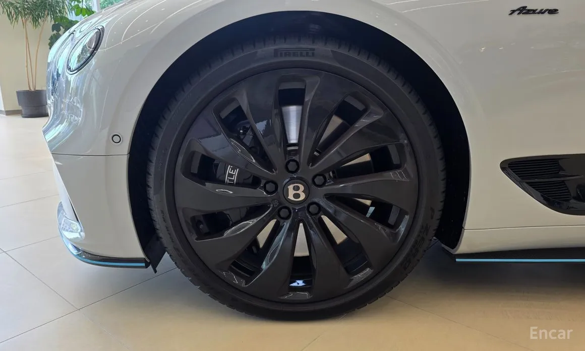 Фото 3 - Bentley Continental GT