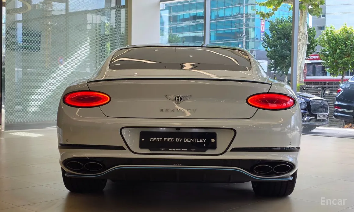 Фото 5 - Bentley Continental GT