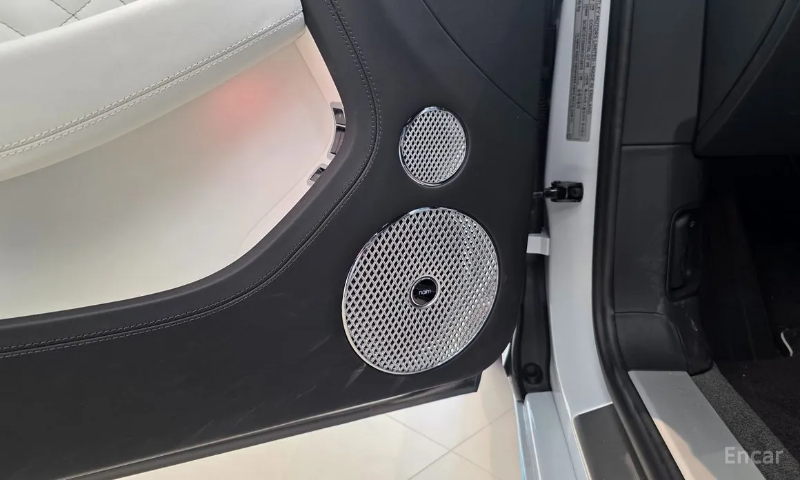 Фото 8 - Bentley Continental GT