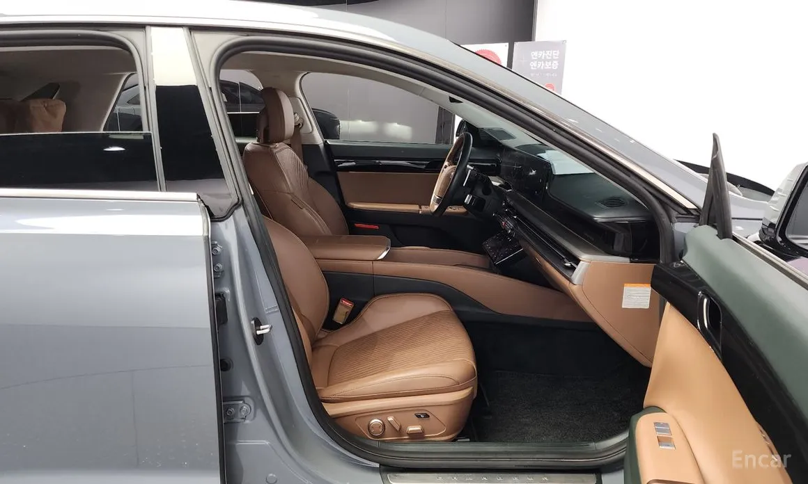 Фото 10 - Hyundai Grandeur