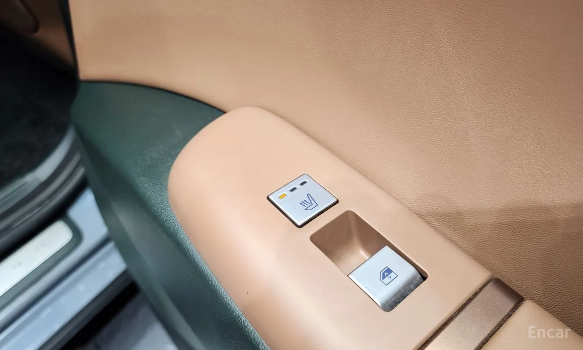 Фото 19 - Hyundai Grandeur