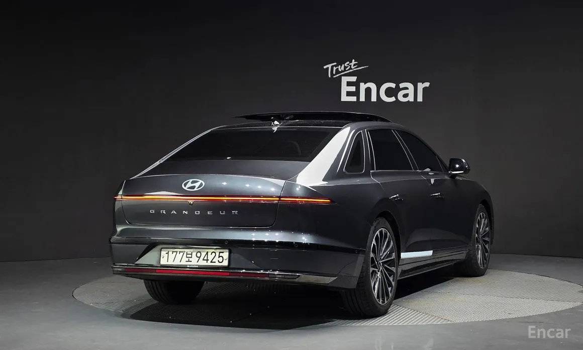 Zdjęcie 2 - Hyundai Grandeur