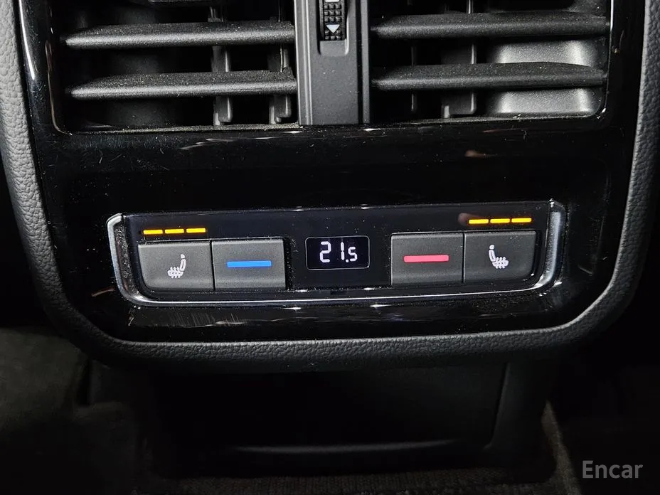 Фото 14 - Volkswagen Passat