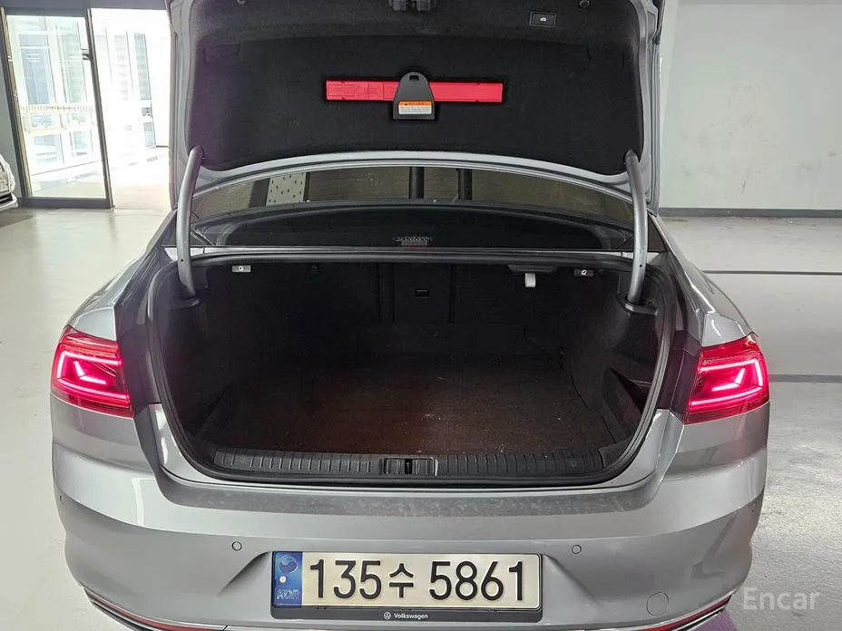 Фото 15 - Volkswagen Passat