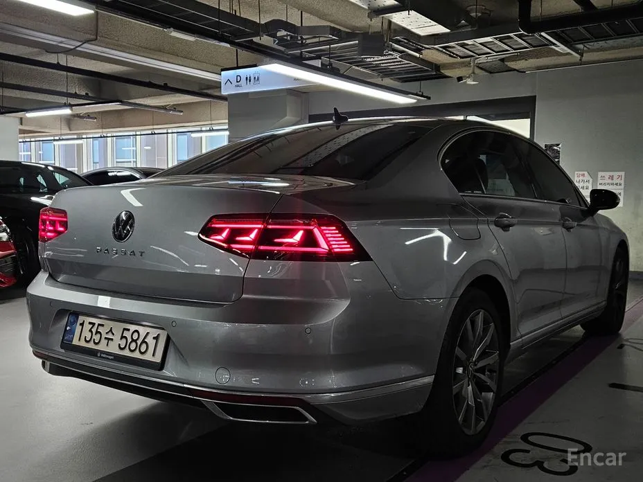 Фото 3 - Volkswagen Passat