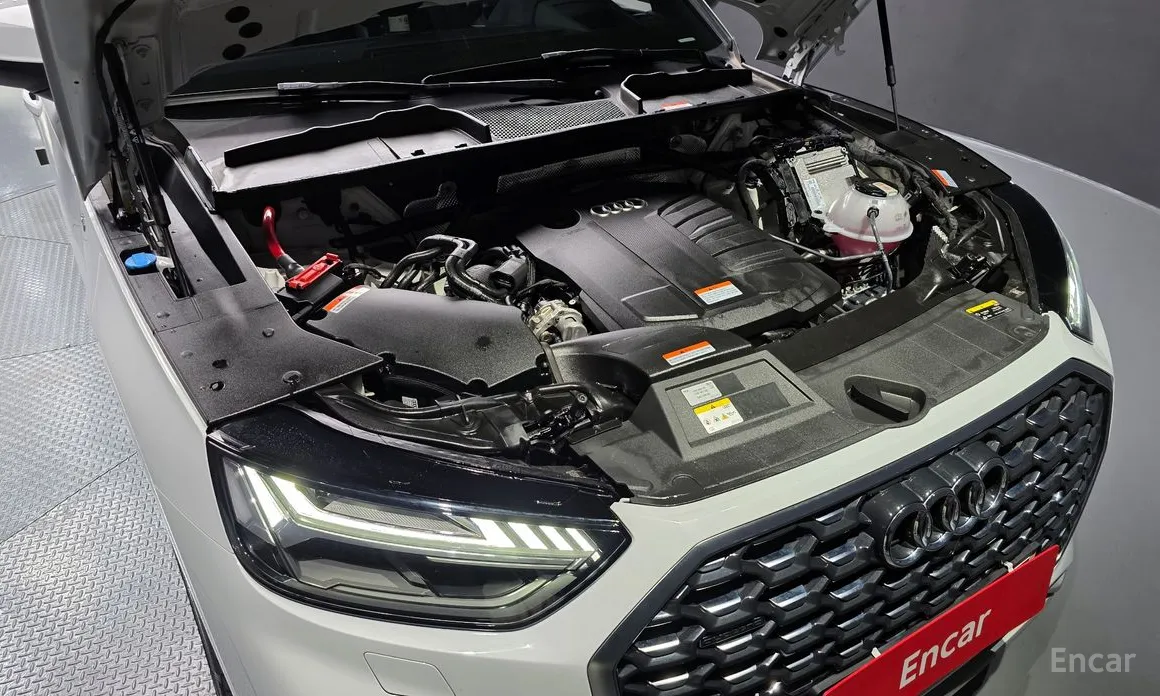 Фото 6 - Audi Q5