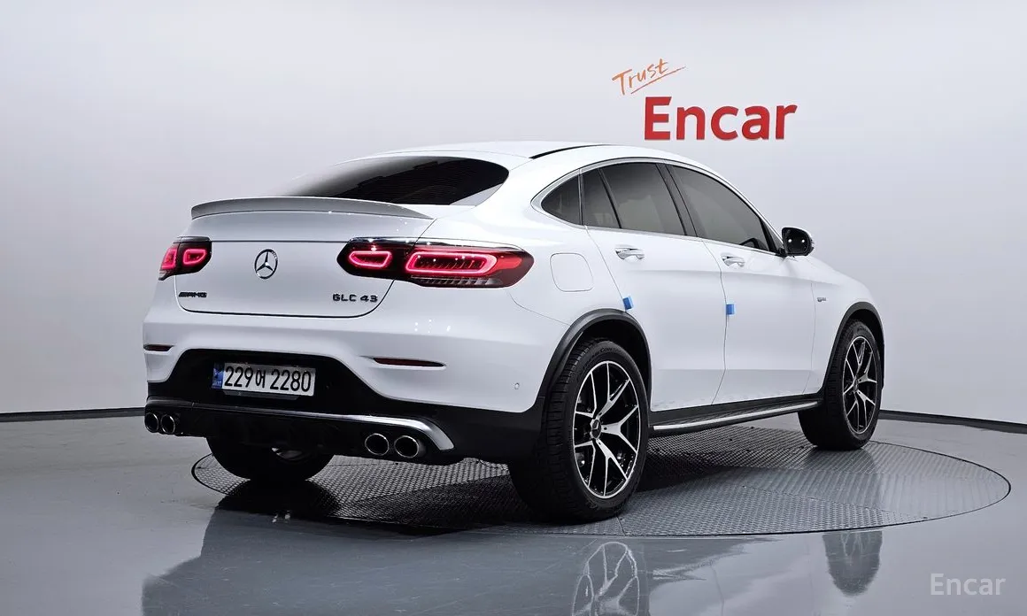 Mercedes-Benz GLC-Class 2016 AMG GLC43 4MATIC Coupe
