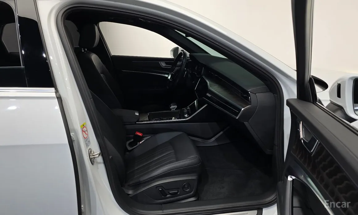 Фото 11 - Audi A6