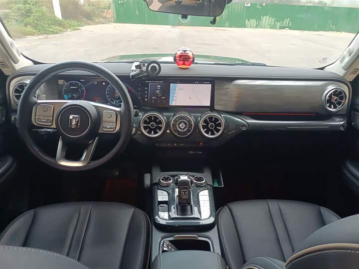 Фото 10 - Tank 300