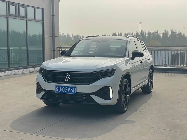 Фото 1 - Volkswagen Tayron