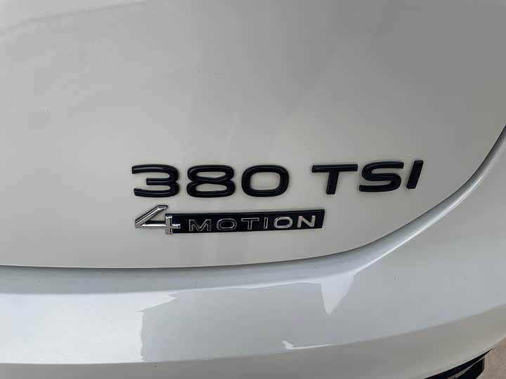 Фото 27 - Volkswagen Tayron