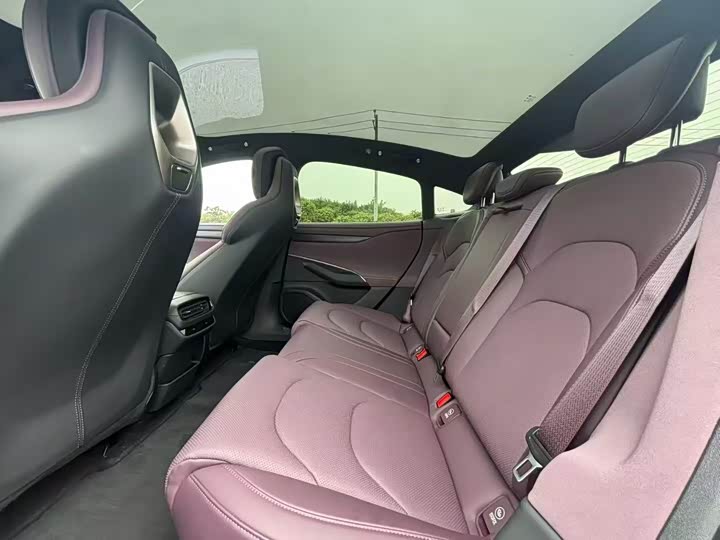 Фото 6 - Xiaomi SU7