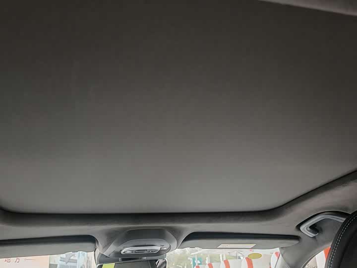 Фото 8 - Geely Preface