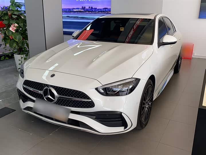 Фото 1 - Mercedes-Benz C-Class