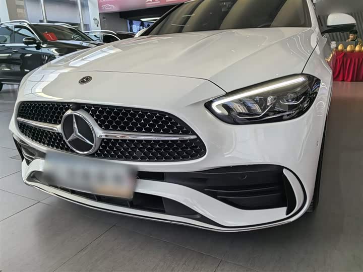 Фото 11 - Mercedes-Benz C-Class