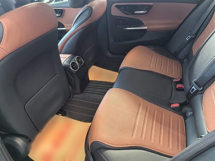 Фото 14 - Mercedes-Benz C-Class