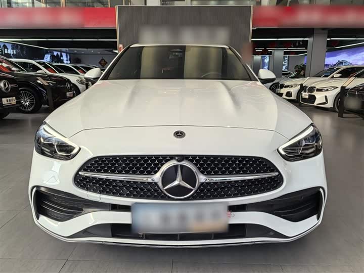 Фото 4 - Mercedes-Benz C-Class