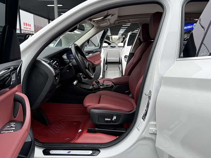 Фото 12 - BMW X3