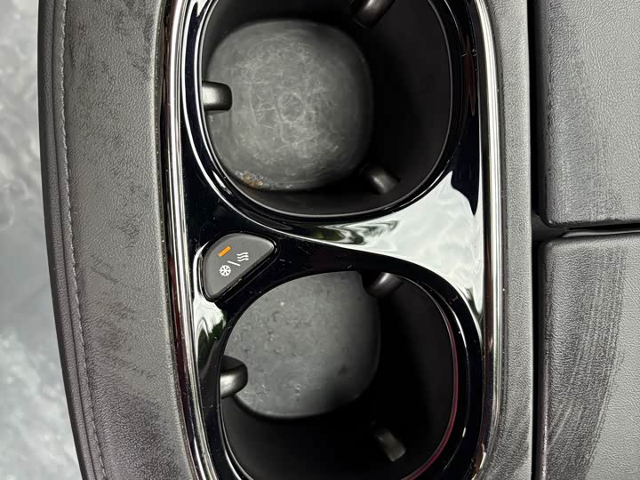 Фото 12 - GAC Trumpchi M8