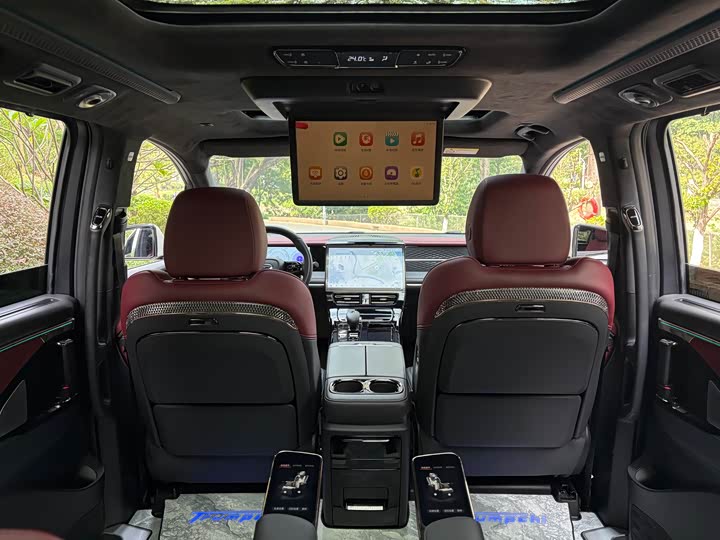 Фото 23 - GAC Trumpchi M8