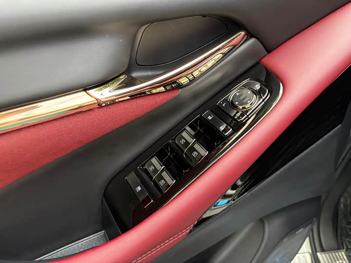 Фото 6 - GAC Trumpchi M8