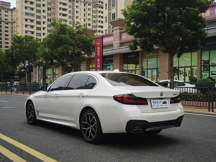 Фото 7 - BMW 5 Series