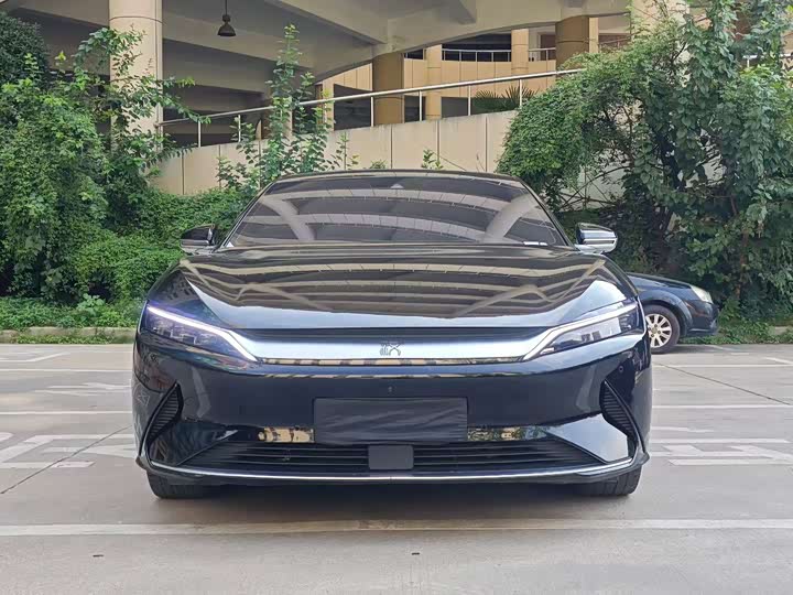 Фото 1 - BYD Han