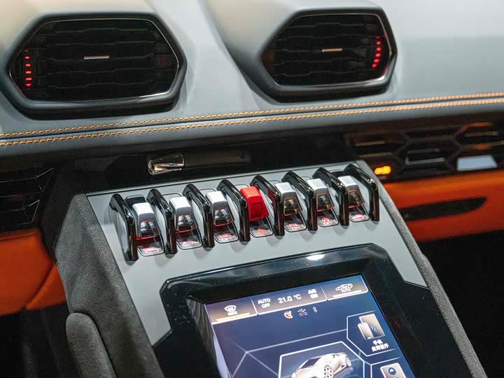 Фото 12 - Lamborghini Huracán