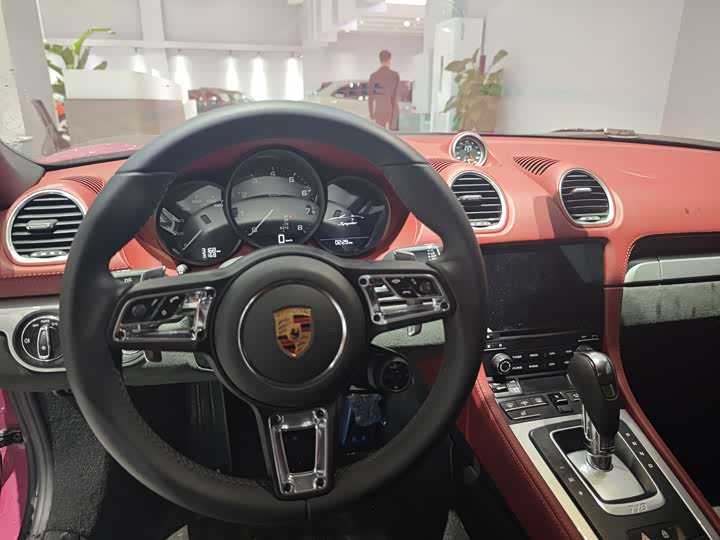 Фото 10 - Porsche 718