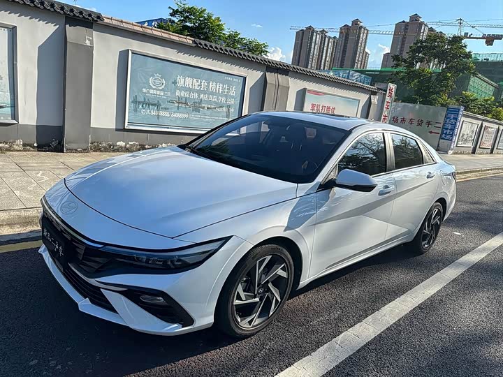 Фото 7 - Hyundai Elantra N line