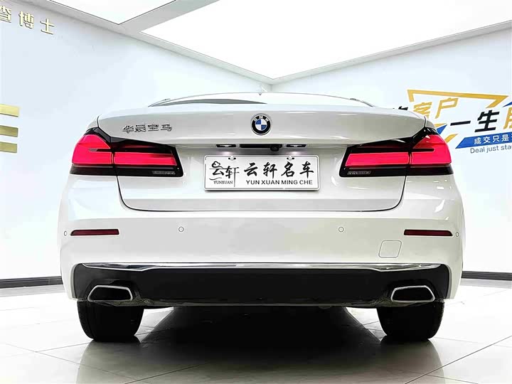 Фото 5 - BMW 5 Series