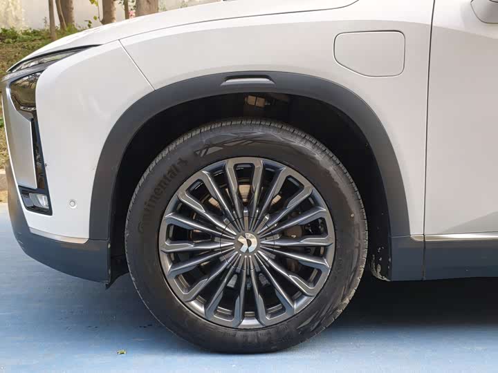 Фото 6 - Nio ES8