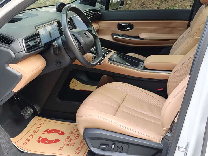 Фото 8 - Nio ES8