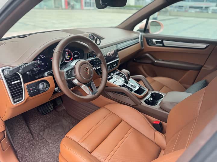 Фото 6 - Porsche Cayenne