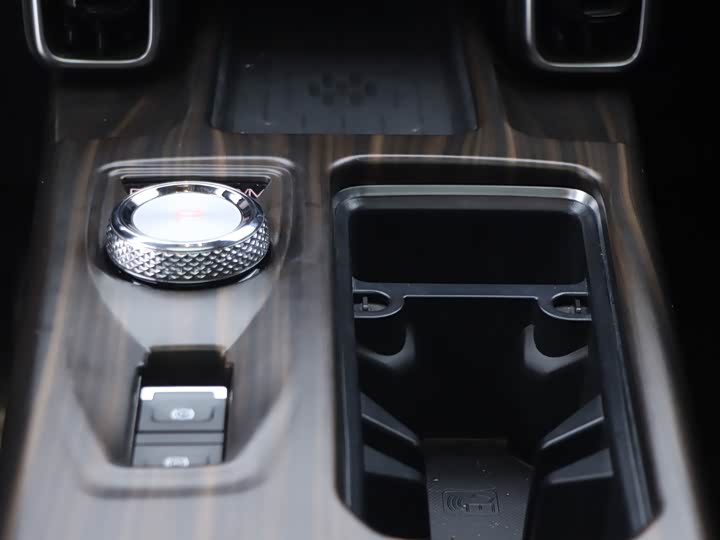 Фото 21 - Haval Dargo