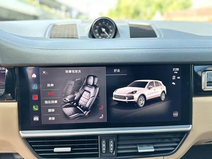 Фото 15 - Porsche Cayenne