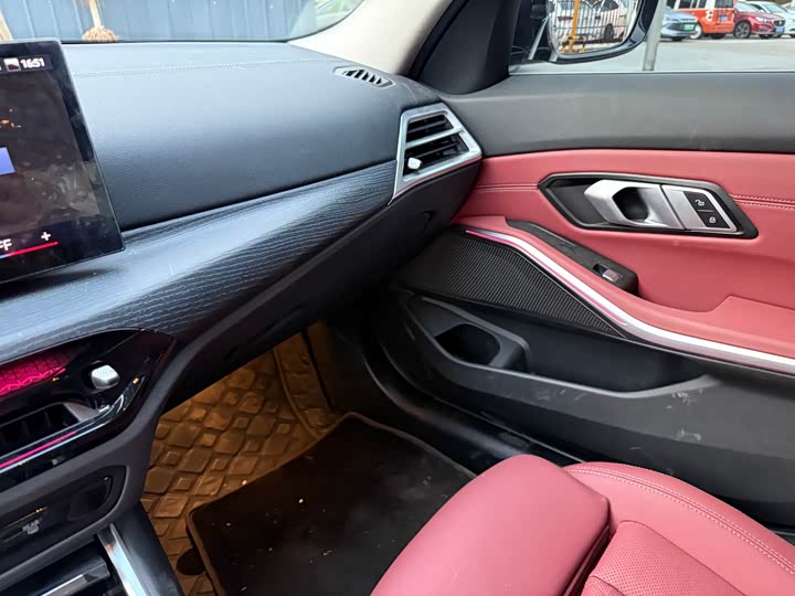 Фото 7 - BMW 3 Series